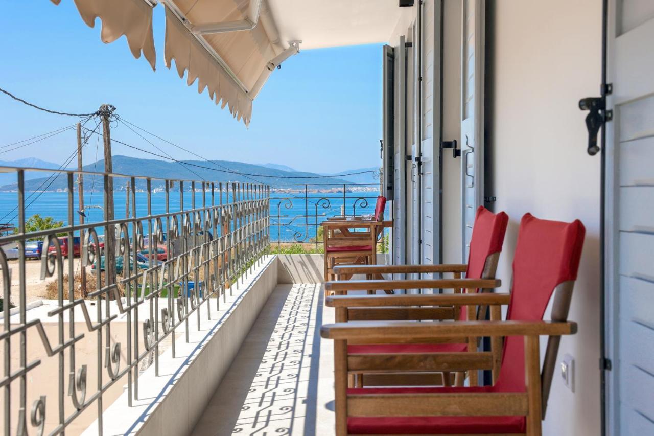 Axs First Floor Apartment Aegina Town Exterior foto