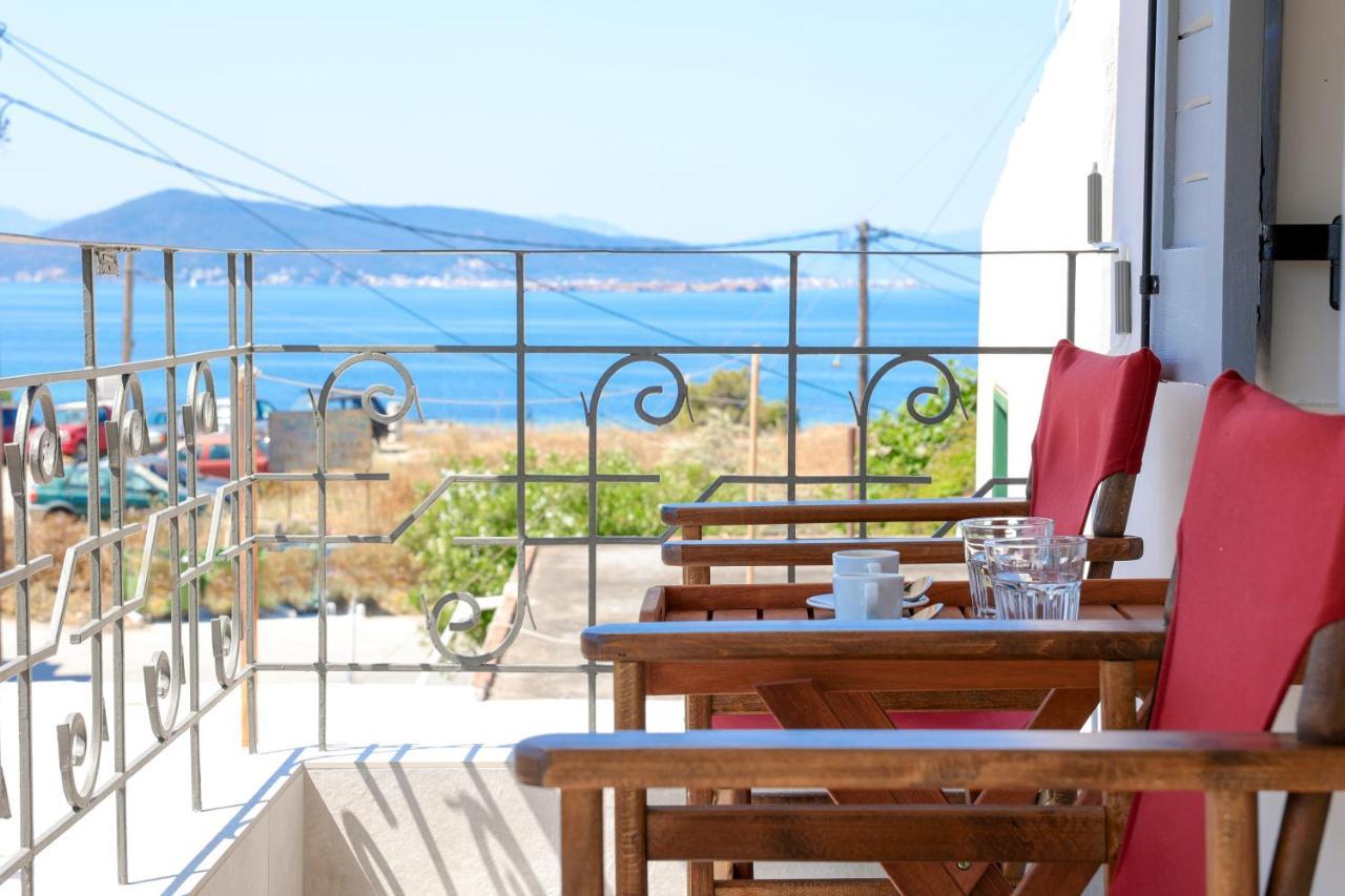 Axs First Floor Apartment Aegina Town Exterior foto
